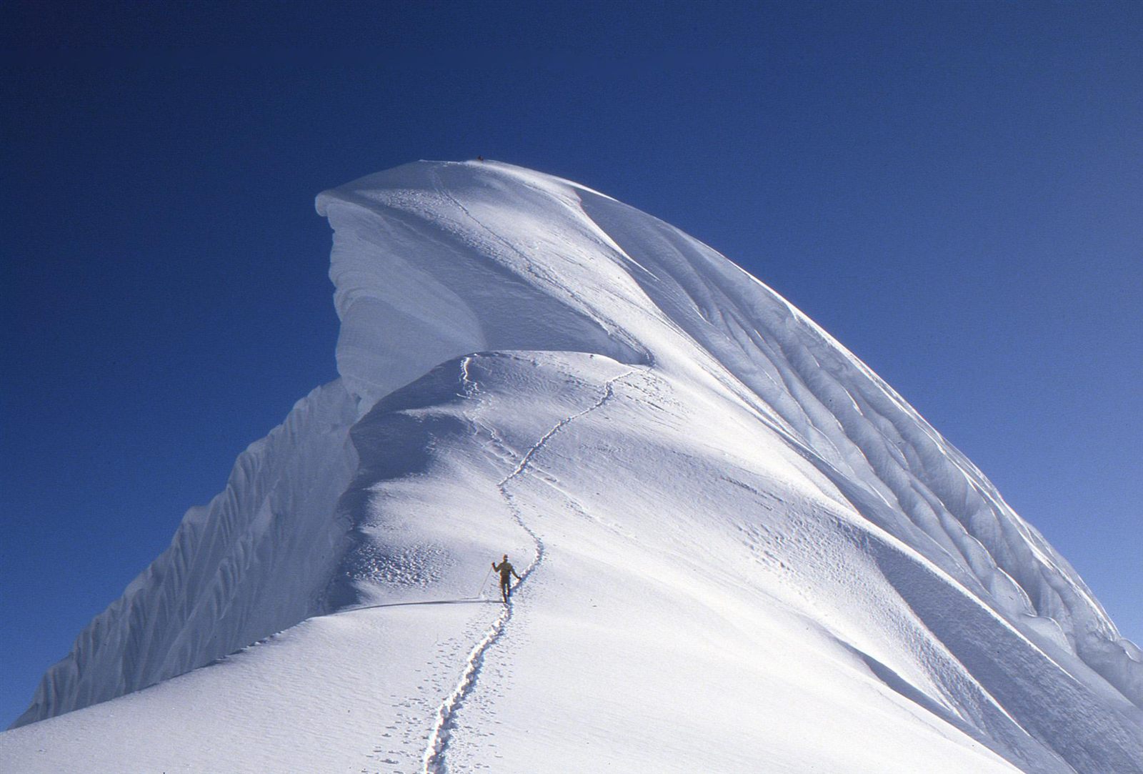 Chopicalqui Summit