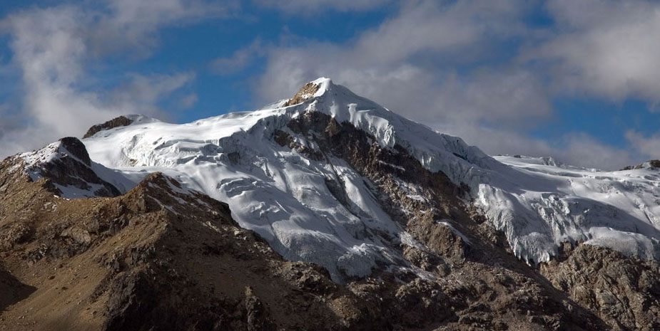 Ishinca Summit